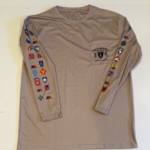 Holocaust Museum Memorial Shirt with USA Airborne insignia Size XL with Flaw